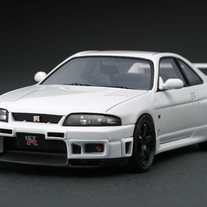 ★超希少!★Nissan Skyline GT-R V-spec White 1/43【BCNR33 後期型 スカイライン】極美品!★IG1366★検:R33 NISMO ニスモ LMGT4 RB26DETTの画像9