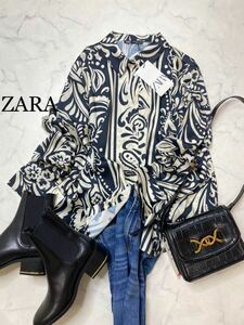 ZARA ザラ★タグ付き未使用★大人素敵★とろみ素材 オリエンタル フラワー×ペイズリー柄 シャツ 総柄 ブラウス サテン★Mサイズ yz0132