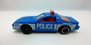 トミカ ② シボレー カマロ Z28 POLICE