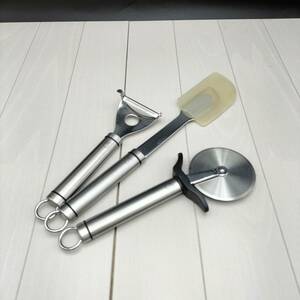 (G-2312TW53)*she franc do* silicon spatula &Y type peeling & pizza cutter * silver *