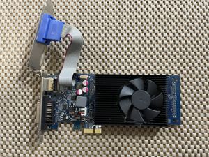 送料無料◆GeForce GT610 PCI Express X1 ロープロ　作動品