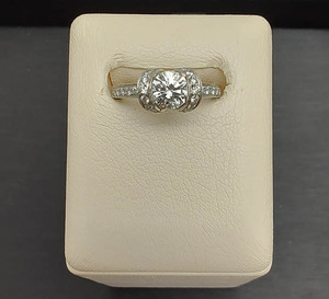 【中古品】ティファニー　リング　Pt950　ダイヤモンド　0.64ct　VVS2