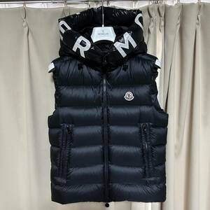 送料無料　国内正規品　MONCLER モンクレール ダウンベスト　サイズ0　152900円