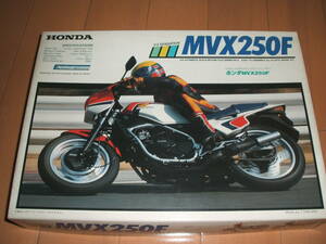 ニットー1/15　ホンダMVX250F