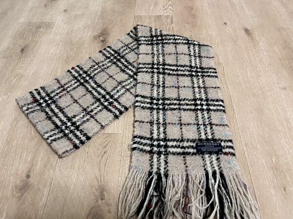 BURBERRY　バーバリー　マフラー メリノウール78％ ポリエステル22%　細長マフラー　グレージュ系　送料無料!!! 