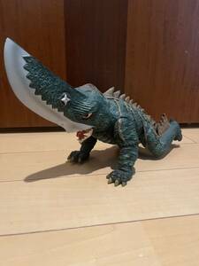 ロケットプロメガフィギュアシリーズ　大悪獣ギロン