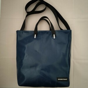 良品！ FREITAG フライターグ 定価3万9000円 F203 BOB 2way トートバッグ 人気カラー 単色ネイビー 紺 ショルダーバッグ