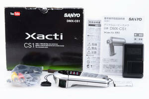 ★極上美品★サンヨー Sanyo Xacti DMX-CS1型 デジタルムービーカメラ