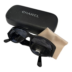 【中古品】CHANEL シャネル サングラス 06917 94305 ブラック レディースサングラス ケースあり hiL958RO