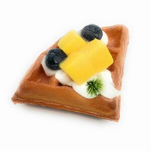  food sample waffle triangle shape raw cream fruit ..( mango )