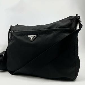 【入手困難品】 PRADA プラダ ショルダーバッグ ブラック 黒 ナイロン 斜め掛け カメラバッグ トライアングルロゴ メンズ レディース