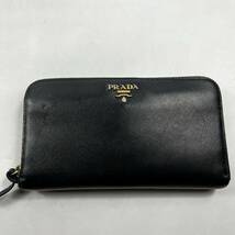 1円〜【入手困難品】 PRADA プラダ 長財布 ロゴ メンズ ブラック 黒 ラウンドファスナー レディース 小銭入れ ラウンドジップ_画像2