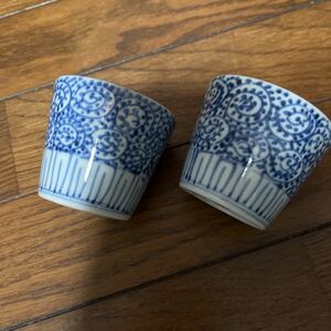  old Imari blue and white ceramics . pair Tang . soba sake cup two piece wonderful taste .. last liquidation special price 