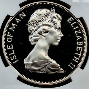 ★1円スタート⑯ TOP POP 世界に7枚 鑑定 銀貨 1977年 イギリス領マン島 シルバージュビリー ヤングエリザベス NGC PF69UC 金貨銀貨出品中