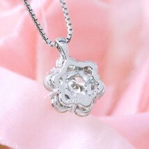 【新品・未使用】1円～最落無 天然ダイヤモンド計1.00ct,ミニ鑑別付,プラチナ フラワーデザイン ミステリーセッティング ダイヤ ペンダント_画像6