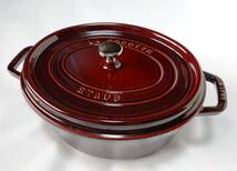 ★staub☆ストウブ鋳物ホーロー鍋・ピコ・ココット 31 cm・オーバル/グレナディンレッド☆未使用品★_画像2