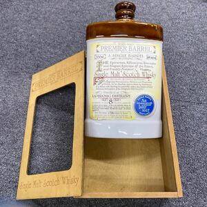288 空瓶　MACALLAN PREMIER BARREL 8年 マッカラン プレミア バレル 陶器 ウイスキー 箱入 現状品
