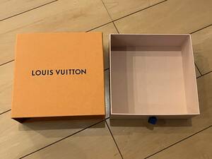 ◆ ルイ・ヴィトン LOUIS VUITTON 空箱 箱のみ 保存箱 収納ケース 30720