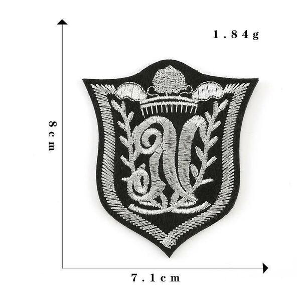 聖の貴族学院風　アイロン　ワッペン　刺繍　厚手の生地　エンブレム　コスプレ　X04