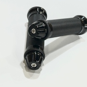 【送料込み】バイク オートバイ カスタムグリップ 左右セット (ブラック) ハンドルグリップ CB125R CB250R MT-25 SR400 GB350