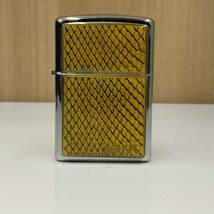 #3442 ライター 喫煙具 ジッポ ZIPPO Zippo LARK ラーク 蛇柄 鏡面加工？ 底面 A 09 刻印 紙箱付き 着火確認無 中古品 個人保管品_画像2