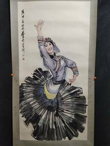 秘藏 中国画 中国近現代 黄胄 美人図 手描き 紙本 掛け軸 巻き物 書画 時代物 中国美術 賞物 唐物 XRG12