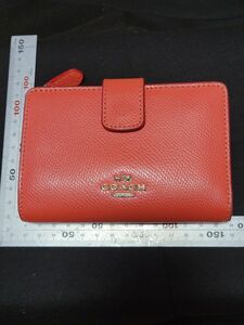 COACH 二つ折り財布 コーナージップ朱色