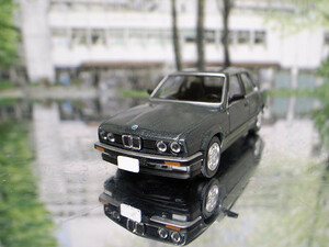 TOMYTEC / TLV 1/64 LV-N93c ＢＭＷ 325i ４ドア 希少美品