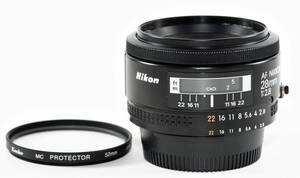 Nikon AF NIKKOR 28mm f2.8 オートフォーカス　一眼レフカメラ用交換レンズ　明るい広角レンズ　デジタルカメラで高解像の高級レンヌ