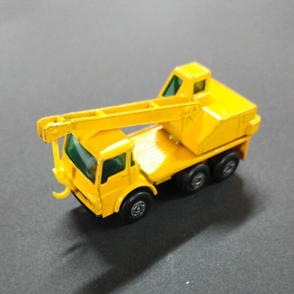 マッチボックスミニカー No63 DODGE CRANE TRUCK