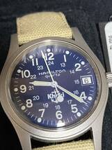 美品 未使用保管品 [ハミルトン カーキ] HAMILTON / Khaki 9797 / クオーツ式 錨マーク/ ミリタリー / 文字盤色ネイビーブルー_画像2