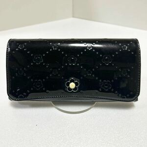 ☆MARY QUANT マリークワント☆　長財布　スナップ式　L字ファスナー　エナメル　Wホック　デイジー　ブラック 【USED】0115