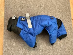 PETFiND 犬服 防寒つなぎジャンパー ハーネスタイプ