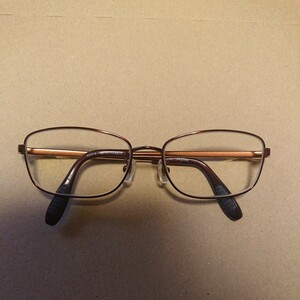  レディースメガネフレーム 眼鏡 チタン サイズ 52□15-140 シニア向け おしゃれ 金属フレーム ダメージ少ない 小顔サイズ 美品