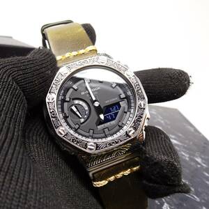 送料無料・新品・GショックCUSTOM・MADE腕時計本体付GA2100ステンレス製ベネチアン柄エンボス加工ベゼル＆・ビンテージ仕様本革レザー