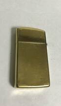 ZIPPO SLIM ★ ZIPPO SOLID BRASS★ 象徴 ZIPPO ★希少・ヴィンテージ★ZIPPO ジッポー★ A- XI-1995年製造 _画像3