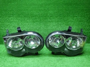 ダイハツ L150S L160S ムーヴカスタム 前期 ヘッドライト左右 HID 100-51737 240118077