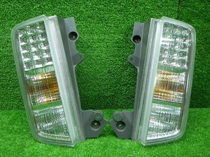 ニッサン　E52/NE52　エルグランド　ロア　テールレンズ　左右　P8960　LED OK　240118139