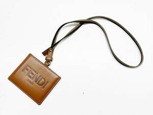 FENDI　フェンディ　ロゴ　ネックストラップ　カードケース　パスケース　定期　ブラウン　8M0452