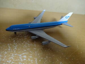 1/500　ヘルパ　KLMアジア　747-400