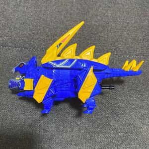 獣電竜シリーズ ステゴッチ 獣電戦隊キョウリュウジャー 戦隊ロボ DX 超美品