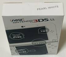 希少品 New ニンテンドー3DS LL パールホワイト 新品 未使用品 Nintendo 1円スタート_画像3