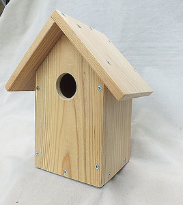  nest box. assembly kit.. child together construction. bird watch ng, bird house 