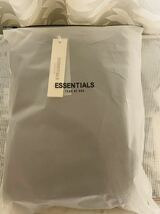 サイズ M ESSENTIALS FOG エッセンシャルズ パーカー 反射ロゴ 男女兼用　_画像9