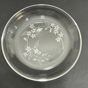 S4A342◆新古品◆ 創作陶器 たち吉 食器 ガラス 花柄 お皿 カゴ ウレタン 天然木加工品 セットの画像2