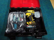 未使用　MAKITA　TD002 DC40RA BL4025 ケース　セット　黄色　フレッシュイエロー　 マキタ インパクトドライバー　（TD002GDXFY　TD001）_画像1