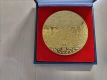 フランクリンミント社　記念メダル２個　ゴルバチョフ大統領日本初訪問記念メダル（純金仕上げ・純銀製）　新元号制定記念_画像8