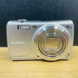 動作品 FUJIFILM Finepix F100fd コンパクトデジタルカメラ シルバー NN8118