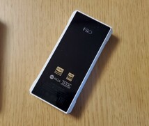 【中古 美品】Fiio BTR7 white +ケース_画像3