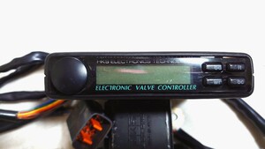 ブーストコントローラー HKS EVC3